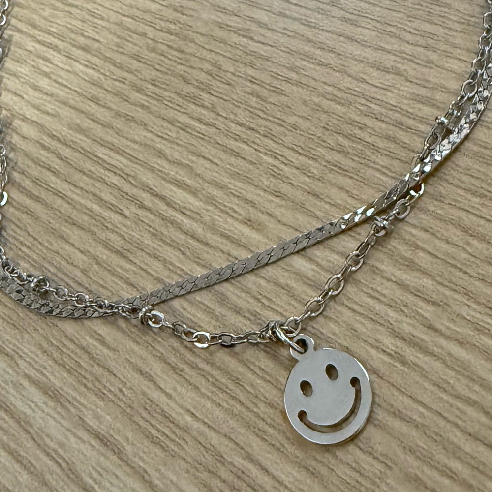 Sterling silver necklace, smiley face, double layered